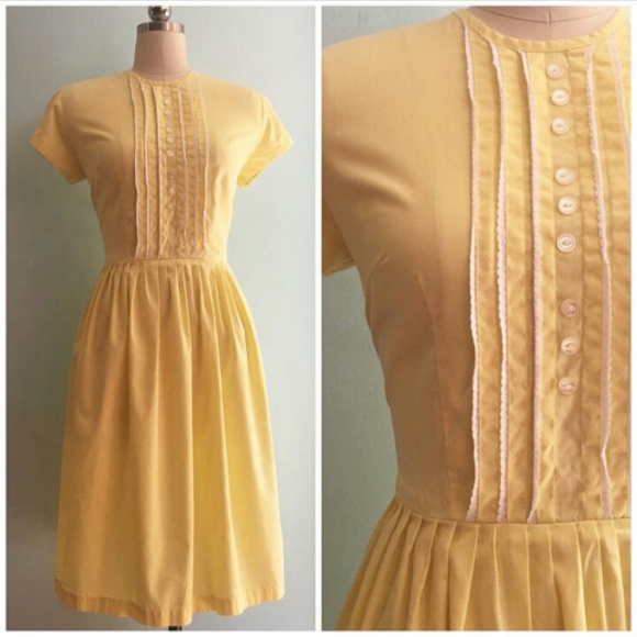 Vintage Dresses & Skirts - Vintage 1950s yellow cotton day dress